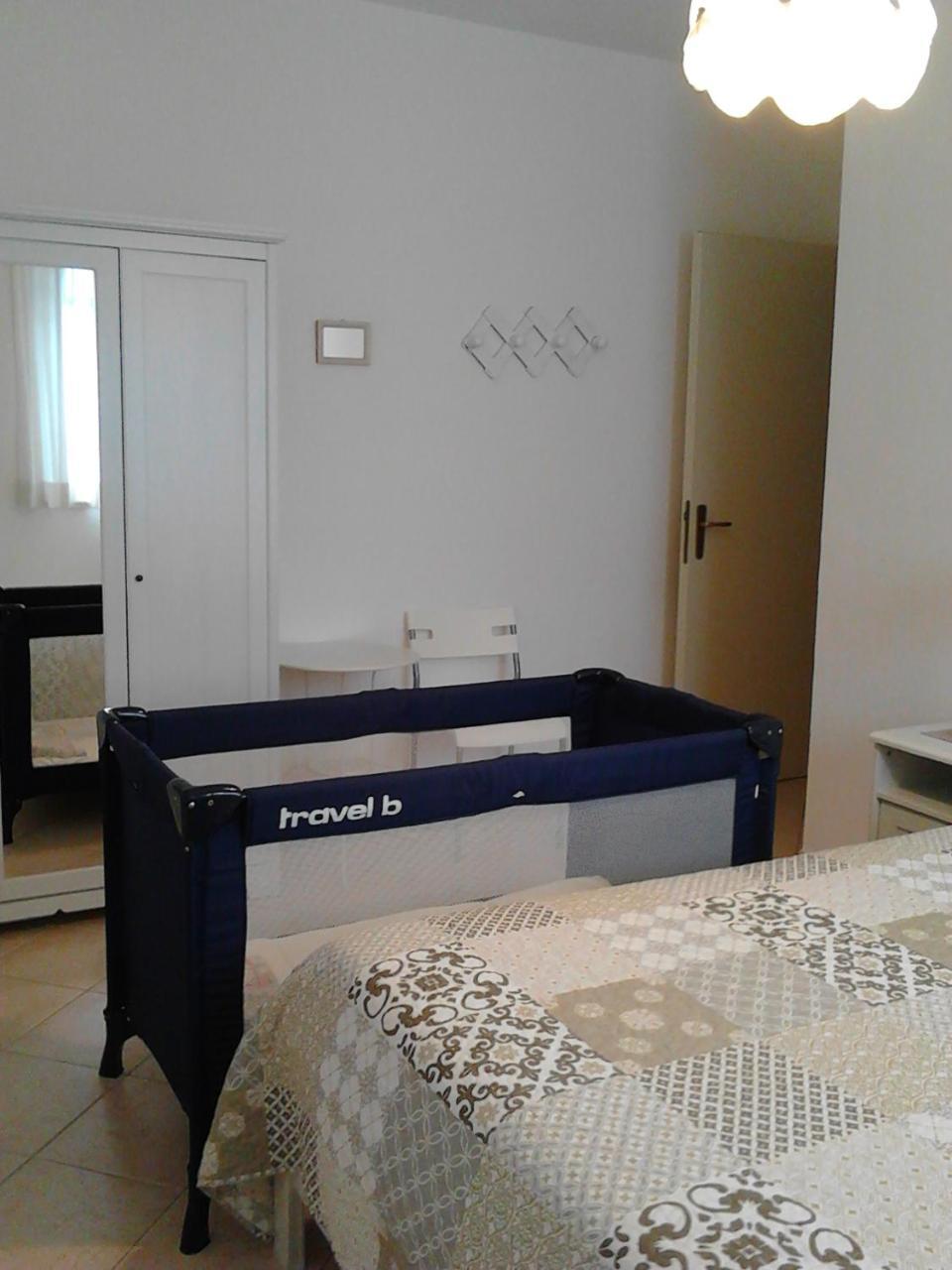 Bed And Breakfast Catherina Ponsacco Exteriör bild